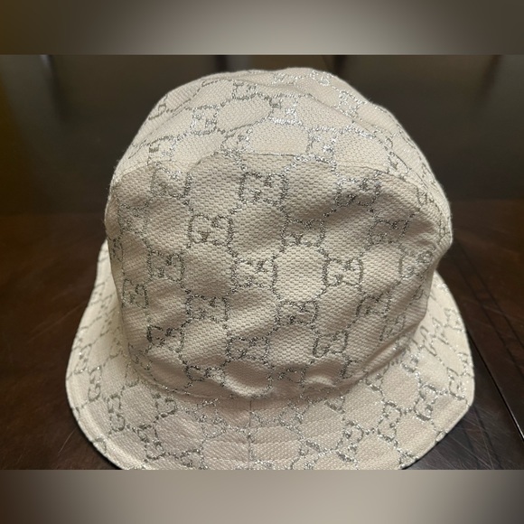 New Gucci GG Supreme Logo White Silver  Bucket Hat Size XL - Picture 7 of 13